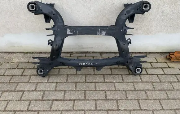 BMW X5 E70 Rear axle beam 33316863815 6863815 33316780844