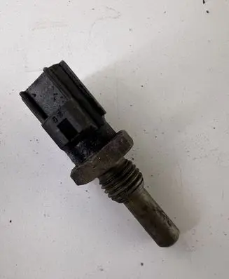 Coolant temperature sensor
