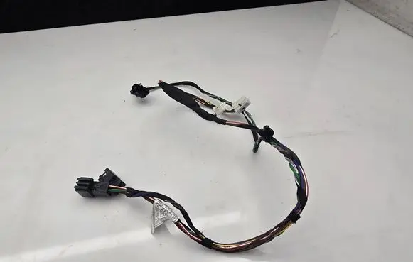 Mercedes-Benz Sprinter W907 W910 Front door wiring loom A9070005999 7020