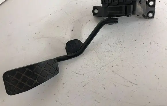 Audi A4 S4 B6 8E 8H Accelerator throttle pedal 8E2721523C