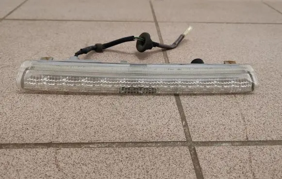 Subaru Legacy Third/center stoplight VC02012