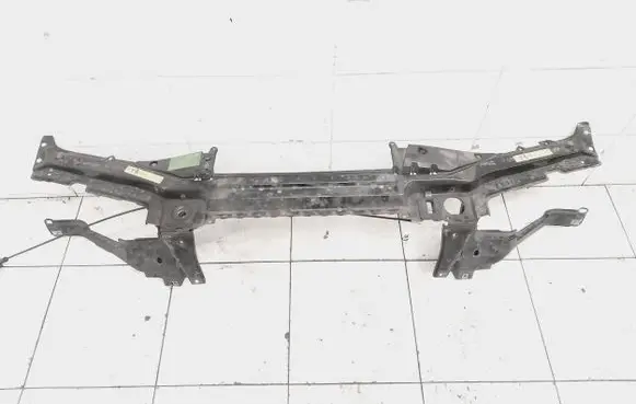 BMW X5 E53 Radiator support slam panel 8385985 1439117 17111439117