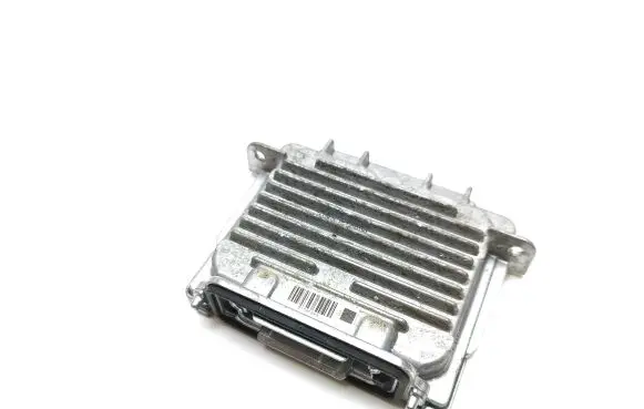 Maserati Levante Headlight ballast module Xenon 90035944