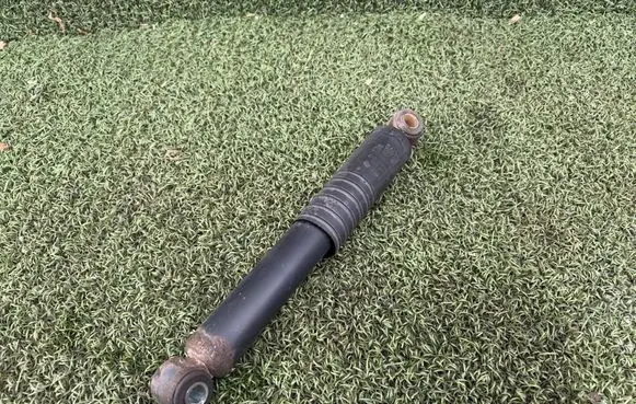 Iveco Daily 3rd gen Front shock absorber/damper 504088409