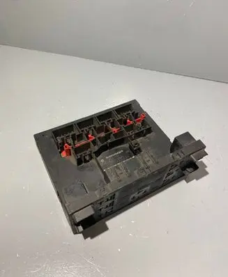 Volkswagen PASSAT B6 Comfort/convenience module 3C0937049J F005V00530 H37S1301