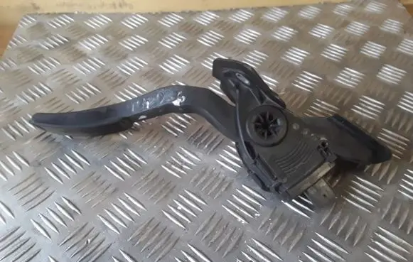 Mazda 6 Accelerator throttle pedal GS8S41600 6PV93337001