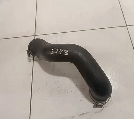 Land Rover Range Rover Sport L320 Intercooler hose/pipe AH229G738AC D05WB