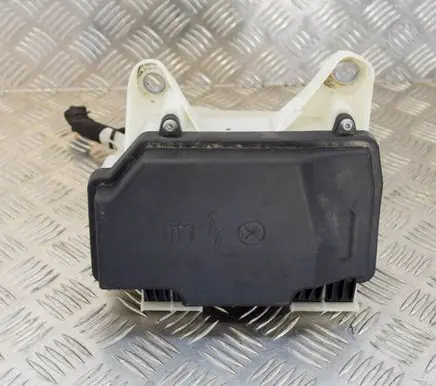 Mercedes-Benz C W205 Fuse box set