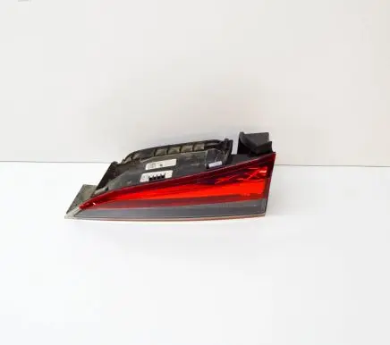 Skoda Kamiq Tailgate rear/tail lights 658945094