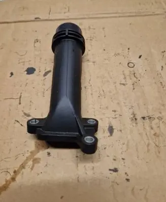 BMW 5 F10 F11 Engine coolant pipe/hose 7810707 10808611