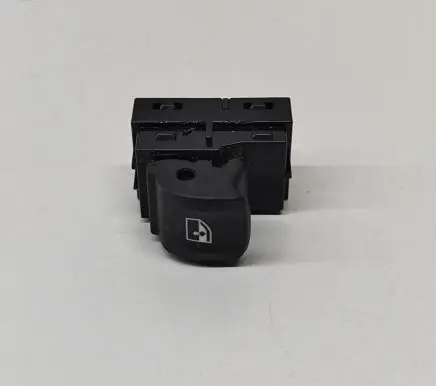 BMW 2 F44 Electric window control switch 7950756
