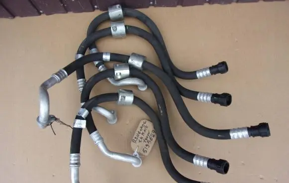 Jeep Renegade Air conditioning (A/C) pipe/hose 51956276