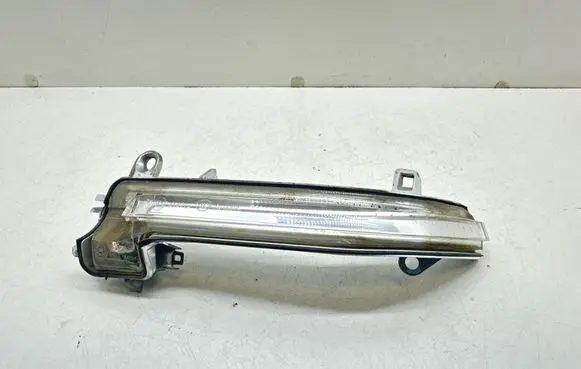 BMW 3 F30 F35 F31 Mirror indicator light 7280771