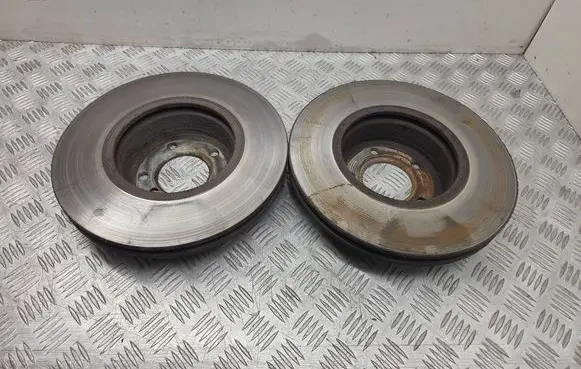BMW 5 E60 E61 Front brake disc