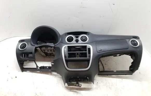 Citroen C2 Dashboard 9637995880