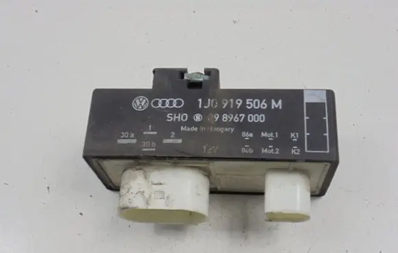 Volkswagen Lupo Fan control module 1J0919506M