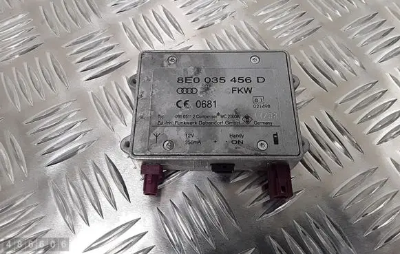 Audi TT TTS Mk2 Aerial GPS antenna 8E0035456D