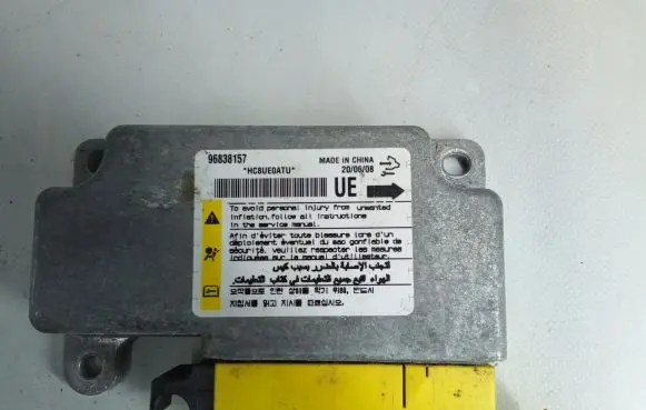 Chevrolet Captiva Airbag control unit/module 96838157