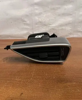 Jaguar F-Pace Dashboard air vent grill cover trim HX73018B09A D4516