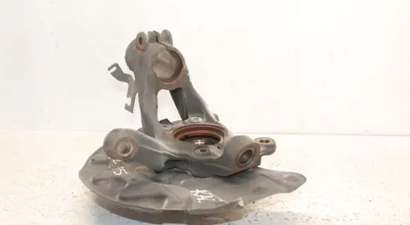 Volkswagen Atlas Cross Sport Front wheel hub