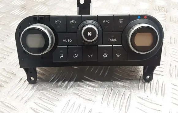 Nissan Qashqai Climate control unit 27500JD45D