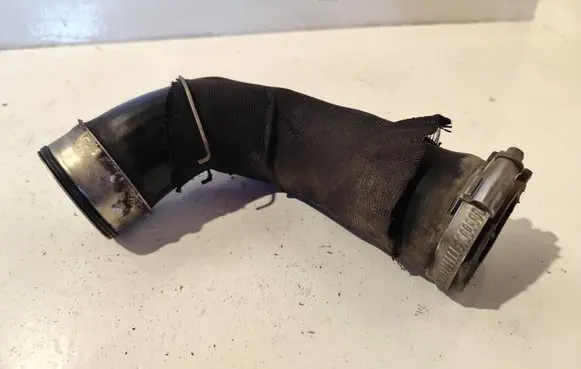 Audi A4 S4 B7 8E 8H Intercooler hose/pipe