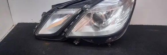 Mercedes-Benz E W212 Headlight/headlamp 1EL01080001