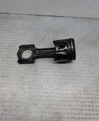 Peugeot 407 Piston with connecting rod 085190