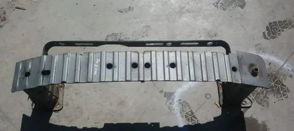 Ford Focus Front bumper support beam 
