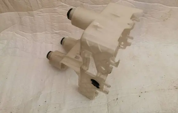 Peugeot Partner Other engine bay part 9811808980