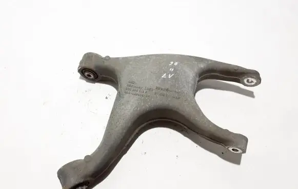 Audi A7 S7 4G Rear upper control arm/wishbone 8R0505312F