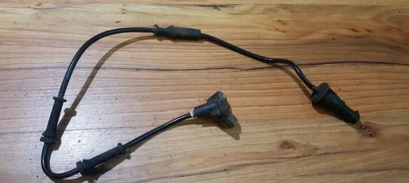 Chrysler Voyager ABS brake wheel speed sensor