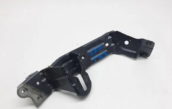 Cupra Formentor Fender mounting bracket 5FF805372B