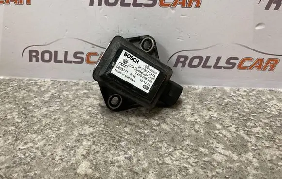 Audi A4 S4 B6 8E 8H ESP acceleration yaw rate sensor 8E0907637A