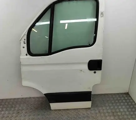 Iveco Daily 4th gen Front door