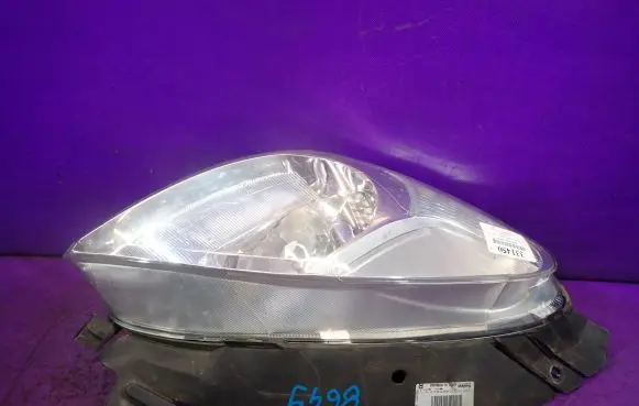 Citroen Xsara Picasso Headlight/headlamp 89310189