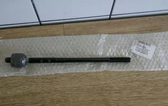 Volkswagen Up Steering tie rod 1S0423810A