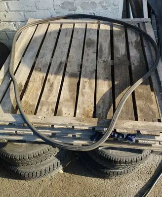 Citroen Berlingo Front door rubber seal