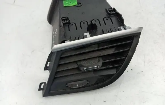 Dash center air vent grill