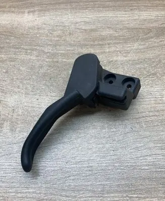 Volkswagen PASSAT B5 Engine bonnet (hood) release handle 3B1823533