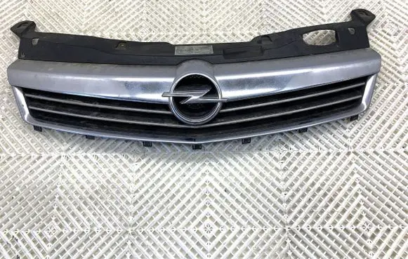 Opel Astra H Front grill 13225780