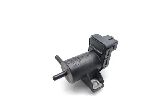 Renault Kadjar Vacuum valve 8200762162