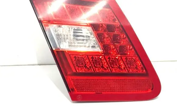 Mercedes-Benz E W212 Rear/tail lights A2129060158