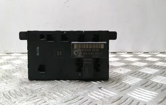 Mercedes-Benz C W203 Door control unit/module 2038201585