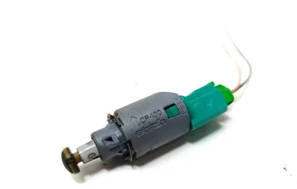 Clutch pedal sensor