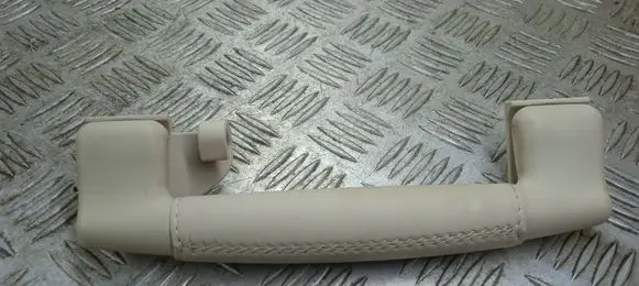 Maserati Quattroporte Rear interior roof grab handle