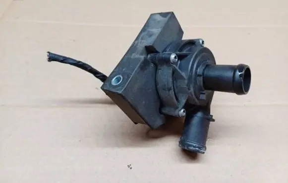 Skoda Fabia Mk3 (NJ) Electric auxiliary coolant/water pump 5Q0965567 12402300303 S487L06