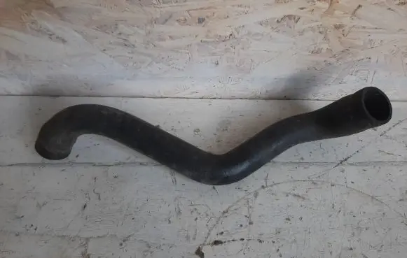 Volvo V50 Engine coolant pipe/hose