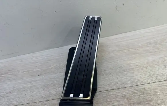 Porsche Panamera (971) Accelerator throttle pedal 6PV008792 298721507K