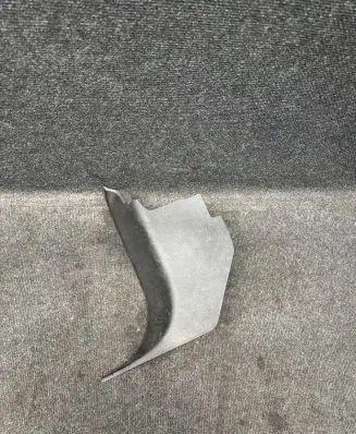 Front sill trim cover